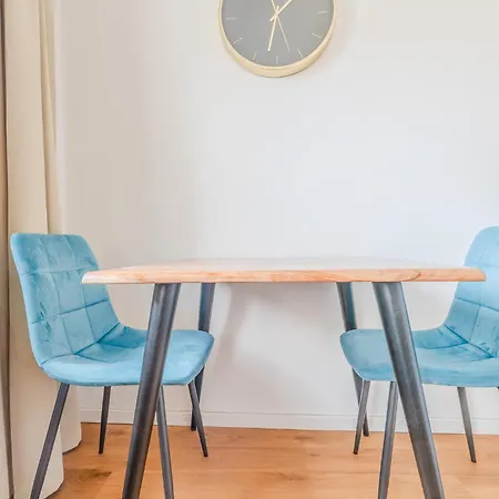 Whats-app Self-check-in - Studio, 5 Minutes To Center Apartment