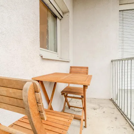 Whats-app Self-check-in - Studio, 5 Minutes To Center Apartamento *